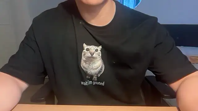 jungcock3210 online show from March 7, 6:43 am