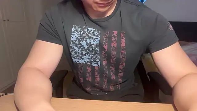 jungcock3210 online show from March 11, 5:46 am