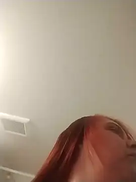 lolabun247 online show from December 31, 1:26 am