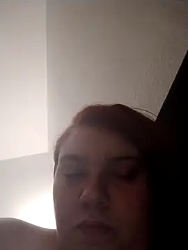 lolabun247 online show from December 31, 5:44 am