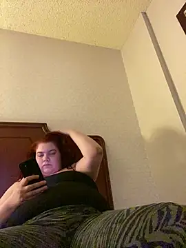 lolabun247 online show from January 31, 7:50 am