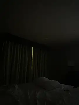 lolabun247 online show from March 12, 9:44 am