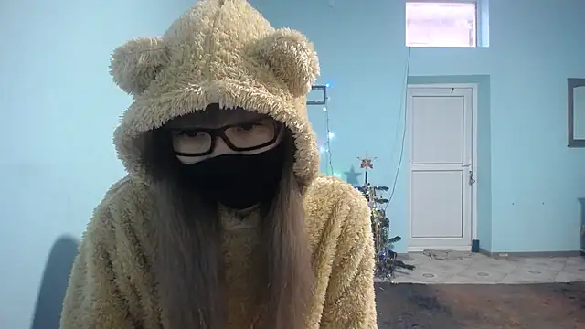 elllaaxx online show from January 6, 10:57 am