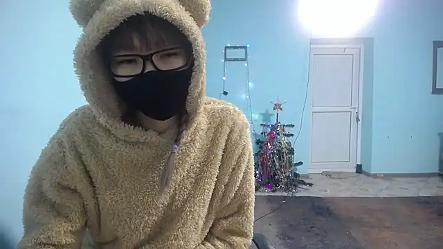 elllaaxx online show from January 9, 4:19 am