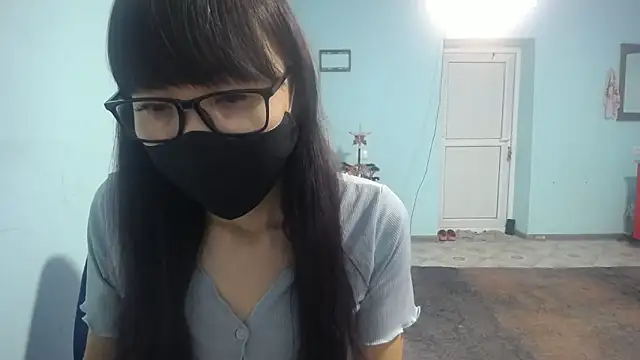 elllaaxx online show from January 7, 4:04 am