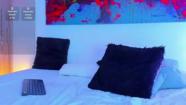 arminjones1 online show from February 23, 5:23 am