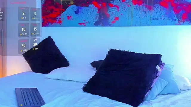 arminjones1 online show from March 4, 5:53 am