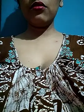 sexyindi couple online show from April 25, 11:02 am