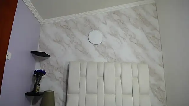 Naughty Kittenm online show from February 6, 10:26 am