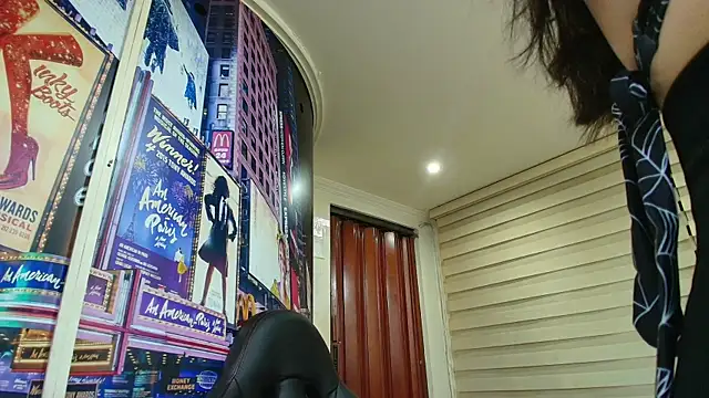 Naughty Kittenm online show from September 10, 11:32 am