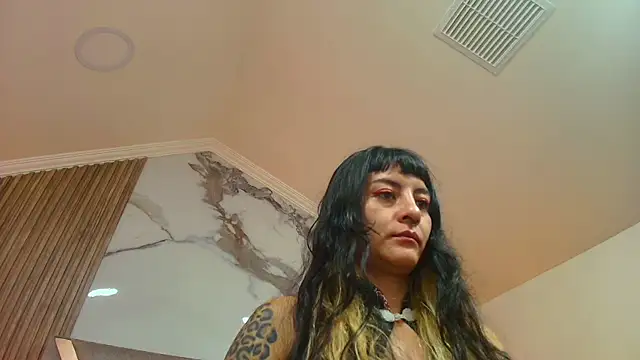 Snapshot of Naughty_Kittenm chatting on May 23, 11:36 am Naughty Kittenm online show from May 23, 11:36 am