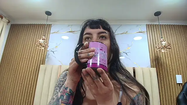 Naughty Kittenm online show from July 3, 10:43 am