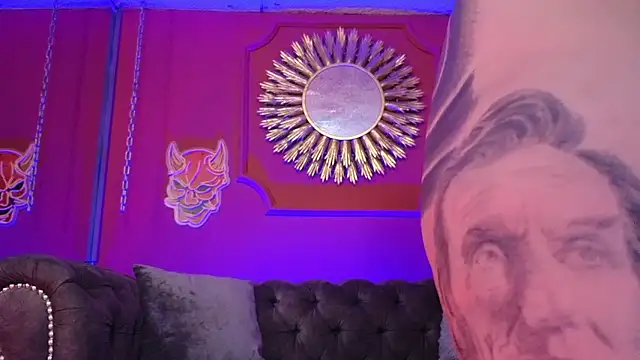 Julieta Russell online show from January 16, 12:20 pm