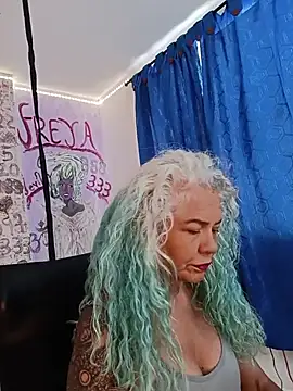 Snapshot of freyadevil333 chatting on June 26, 3:38 pm freyadevil333 online show from June 26, 3:38 pm