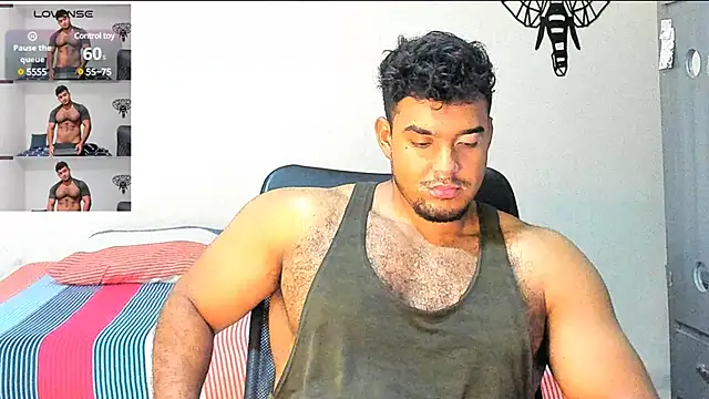 Big furry bear13 online show from December 20, 7:55 am