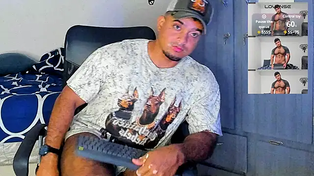 Big furry bear13 online show from March 9, 9:57 am