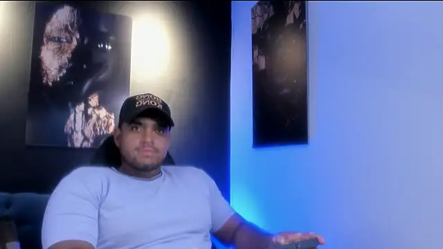 Big furry bear13 online show from November 4, 6:23 am