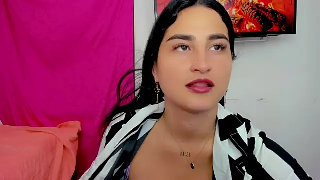 Snapshot of sunshine_uwu22 chatting on December 29, 8:04 pm sunshine uwu22 online show from December 29, 8:04 pm