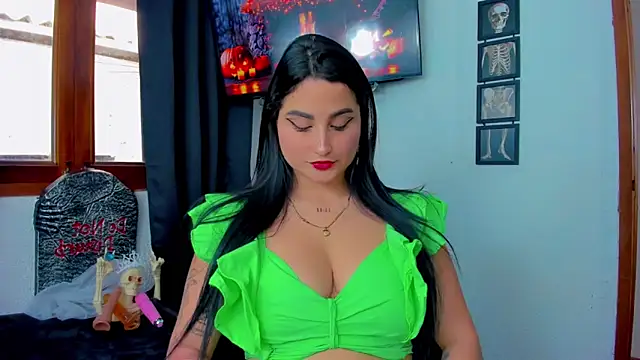 Snapshot of sunshine_uwu22 chatting on October 22, 6:51 pm sunshine uwu22 online show from October 22, 6:51 pm