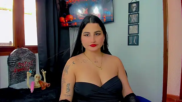 Snapshot of sunshine_uwu22 chatting on October 23, 6:28 pm sunshine uwu22 online show from October 23, 6:28 pm