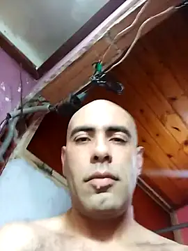 Pela1984 online show from November 1, 3:30 am