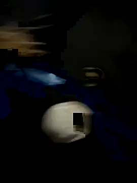 Snapshot of HotXMom chatting on November 13, 6:56 am HotXMom online show from November 13, 6:56 am