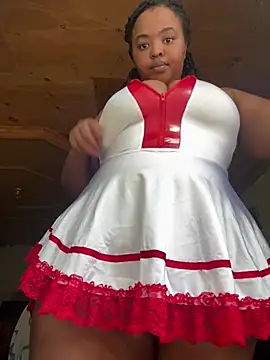 Linahlove online show from March 11, 9:13 am