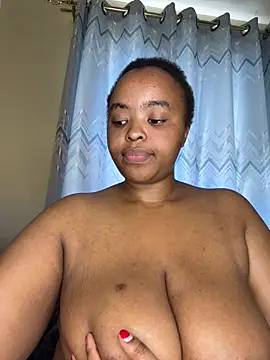 Linahlove online show from March 10, 10:09 am