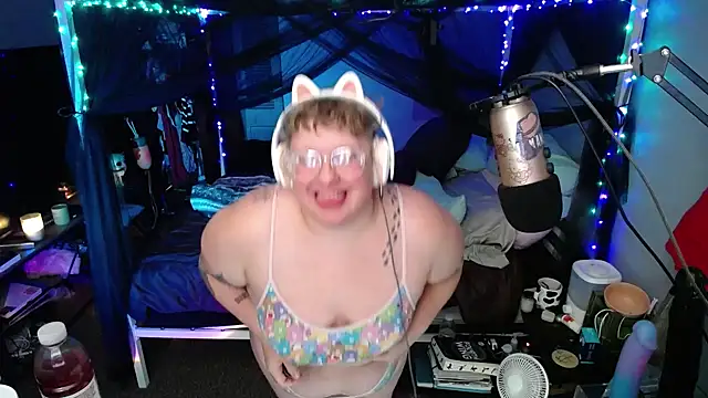 FatVeronica online show from January 24, 6:57 am