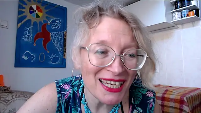 Snapshot of Zosya1111 chatting on March 9, 12:53 pm Zosya1111 online show from March 9, 12:53 pm