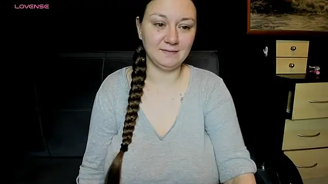 Snapshot of AlisaBacker chatting on August 4, 12:03 am AlisaBacker online show from August 4, 12:03 am