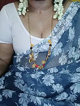 Snapshot of negatamil chatting on June 18, 4:55 pm negatamil online show from June 18, 4:55 pm