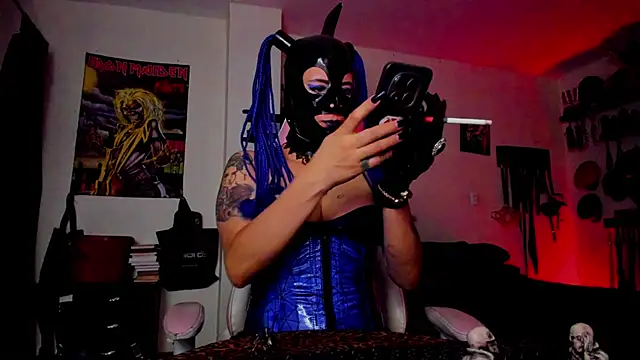 Snapshot of DominatrixBlue chatting on May 15, 6:15 pm DominatrixBlue online show from May 15, 6:15 pm