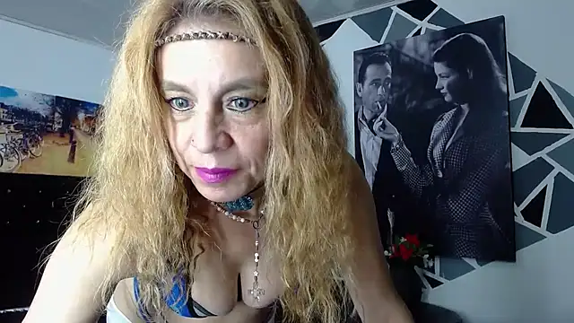 Snapshot of Kyza_Ryan chatting on September 27, 10:59 pm Kyza Ryan online show from September 27, 10:59 pm