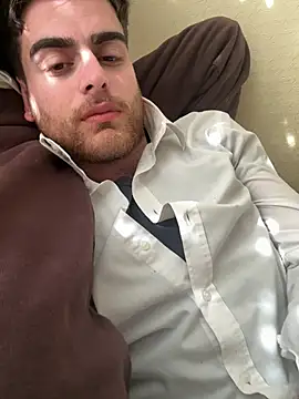 cubalibre02 online show from March 28, 3:44 pm