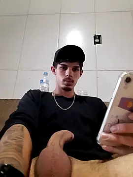 Snapshot of jaozinMg chatting on November 10, 5:23 pm jaozinMg online show from November 10, 5:23 pm