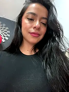 Snapshot of foxxy_nasty chatting on October 23, 7:01 pm foxxy nasty online show from October 23, 7:01 pm