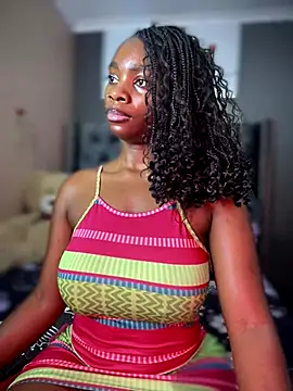 Snapshot of Candy-Heart chatting on December 9, 4:12 am Candy-Heart online show from December 9, 4:12 am