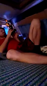 Snapshot of hothippie420 chatting on December 11, 1:28 pm hothippie420 online show from December 11, 1:28 pm