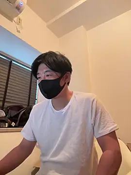 Snapshot of MTKIK chatting on March 8, 5:07 am MTKIK online show from March 8, 5:07 am