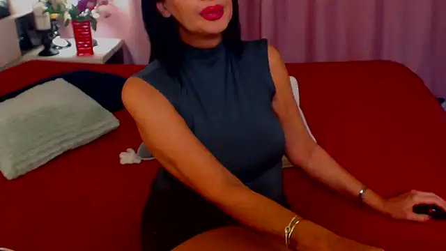 Snapshot of shannon4u chatting on March 17, 11:21 pm shannon4u online show from March 17, 11:21 pm