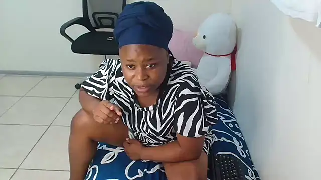 chocolete candy online show from December 4, 4:38 pm