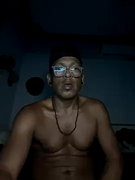 Snapshot of Capxxx chatting on October 14, 9:43 am Capxxx online show from October 14, 9:43 am