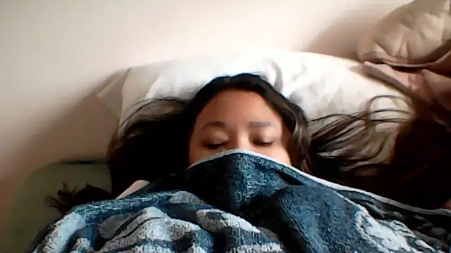 Snapshot of ArisaGonzalez chatting on February 3, 12:10 pm ArisaGonzalez online show from February 3, 12:10 pm