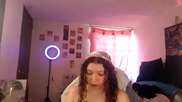 AllyDonfort online show from June 5, 8:47 pm