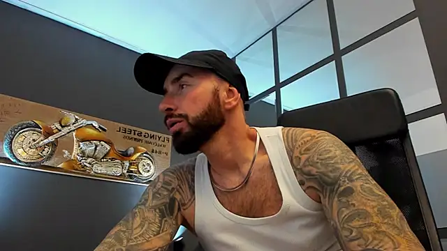 AronGrant online show from November 3, 9:32 am