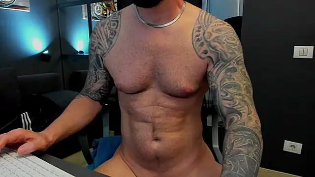 AronGrant online show from May 25, 10:54 am