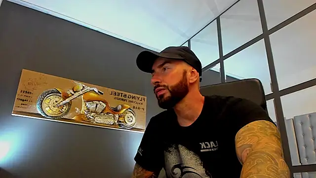 AronGrant online show from July 13, 9:23 am