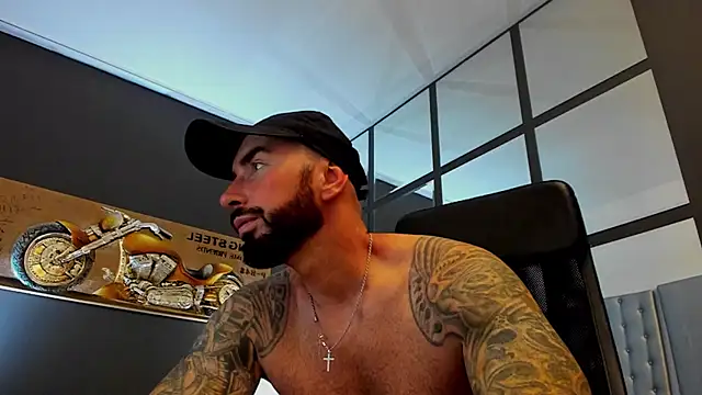 AronGrant online show from July 27, 9:38 am