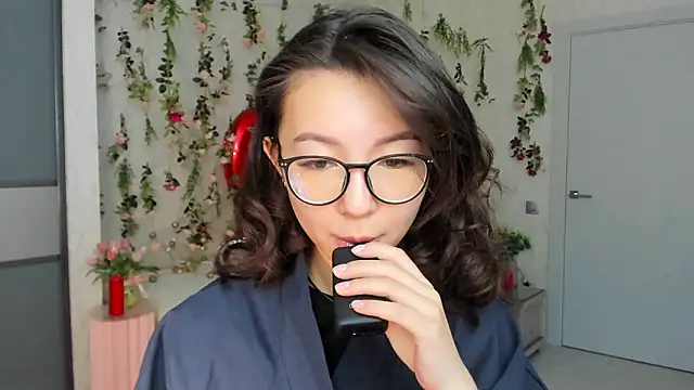 AgnieszkaBanana online show from February 21, 1:06 am